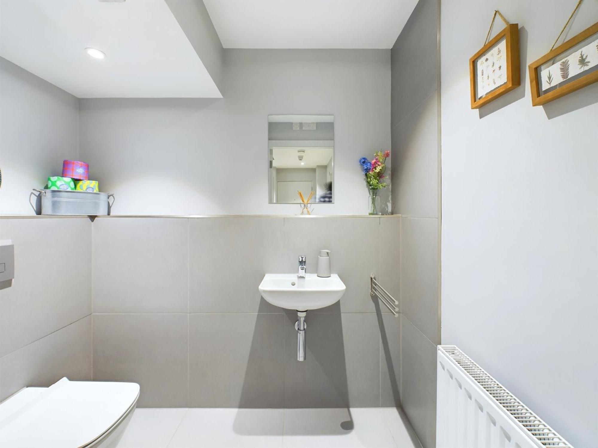Wild Roses Serviced Apartments - Lake District Backbarrow Bagian luar foto
