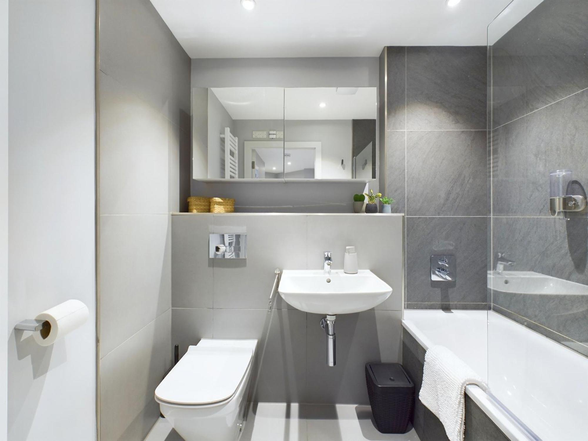 Wild Roses Serviced Apartments - Lake District Backbarrow Bagian luar foto